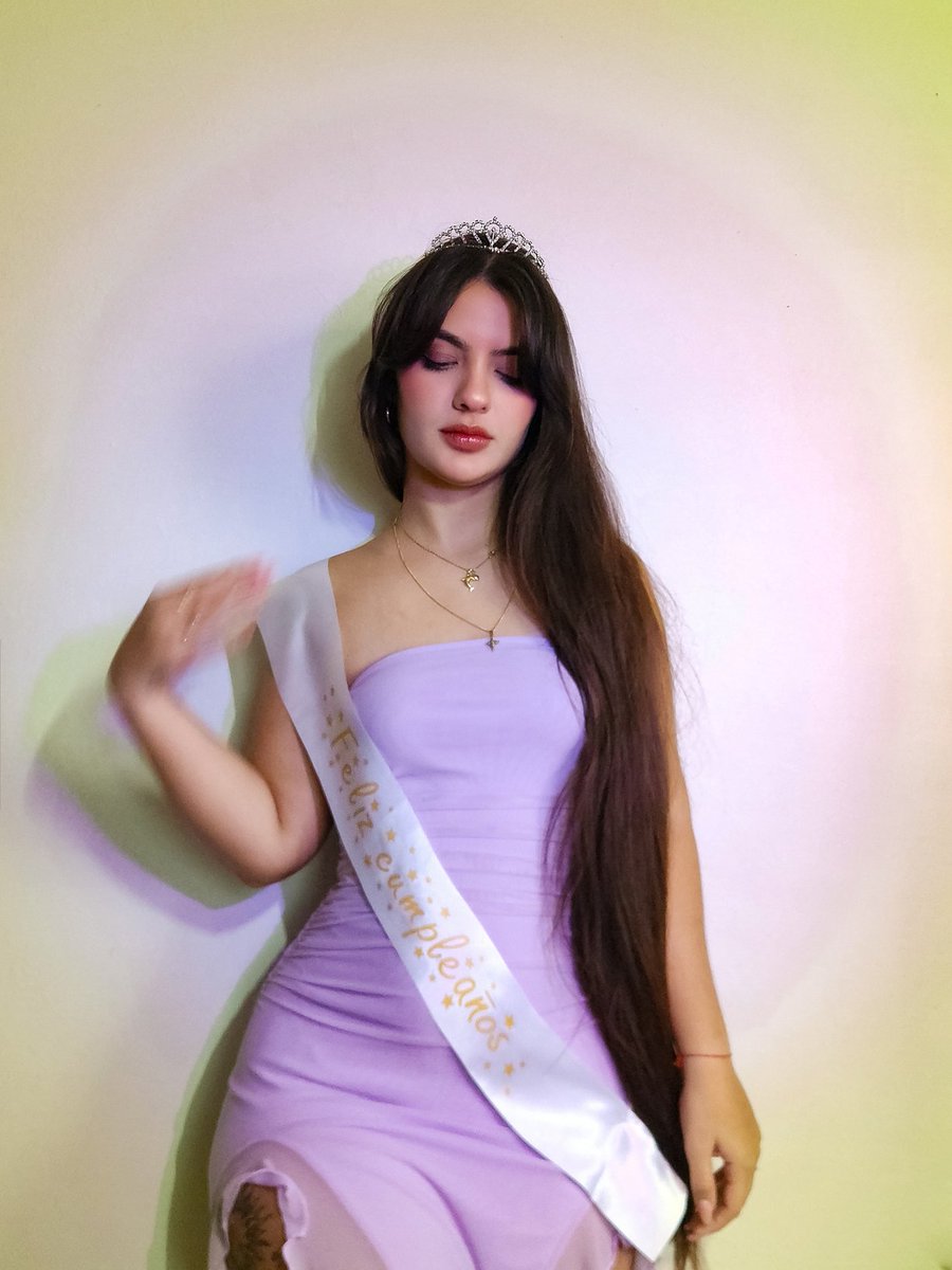 leira_yubero's tweet photo. ʙ ɪ ʀ ᴛ ʜ ᴅ ᴀ ʏ   2 0 2 4  🪻👑💜 https://t.co/RkgajTINIf