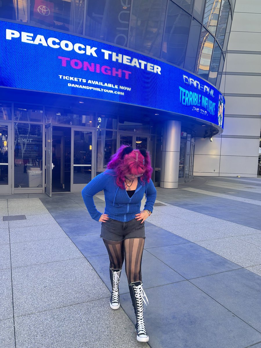 pinofruinedme's tweet image. HAPPY #PHANNIEFRIDAY RAHHHHHHHH!!!!!!