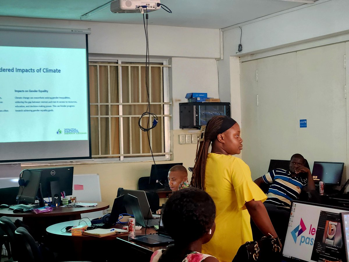 starcatchupsl's tweet photo. We organized a one-day Green Action Training which empowered young leaders by deepening their knowledge on climate advocacy, and navigating the UNFCCC processes, alongside exposure to digital tools for climate-smart solutions. https://t.co/e8wFxXTY98