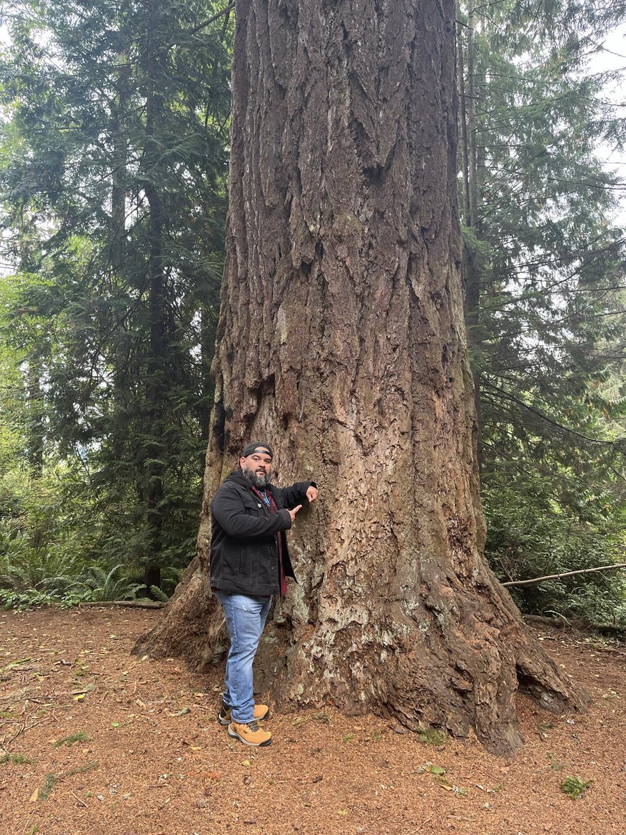 Got to kick it with  <a href="/TheCaZXL/">BiG BiLL</a> in Tacoma before #AEWWrestleDream #AEW #PointDefiance #TheLearningTree🌳