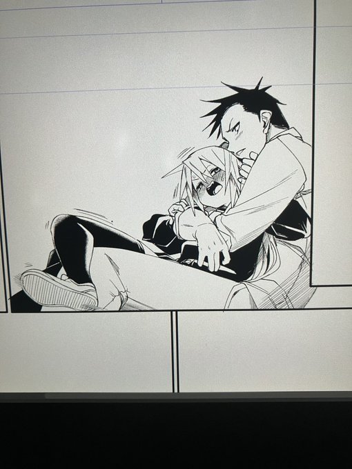 描き下ろし描いてます 