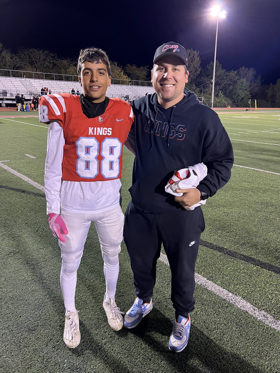 Had a great time cheering on <a href="/KFBknights/">Kings Football</a> congrats on the win on teacher appreciation night! #GoKnights