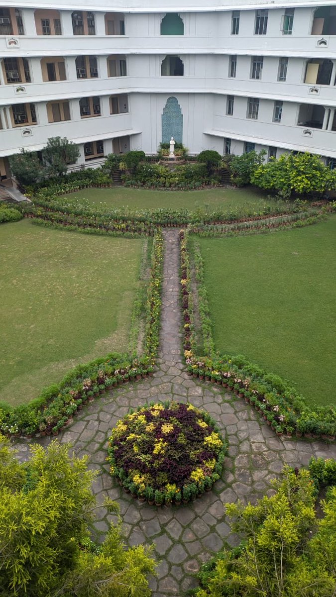 rmicgolpark's tweet photo. Our Institute.
#rmic #kolkata https://t.co/jFojgimqow