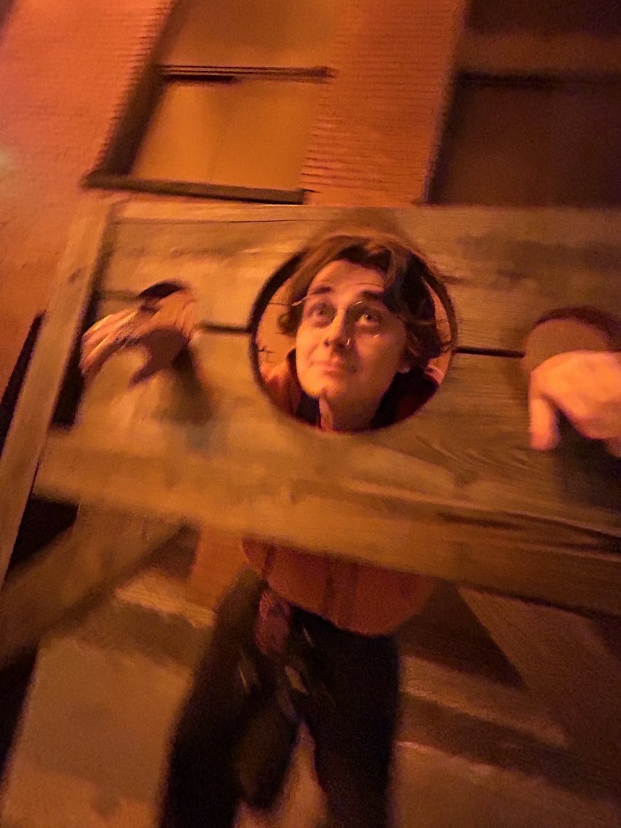 Gates2Hell502's tweet image. 🫨