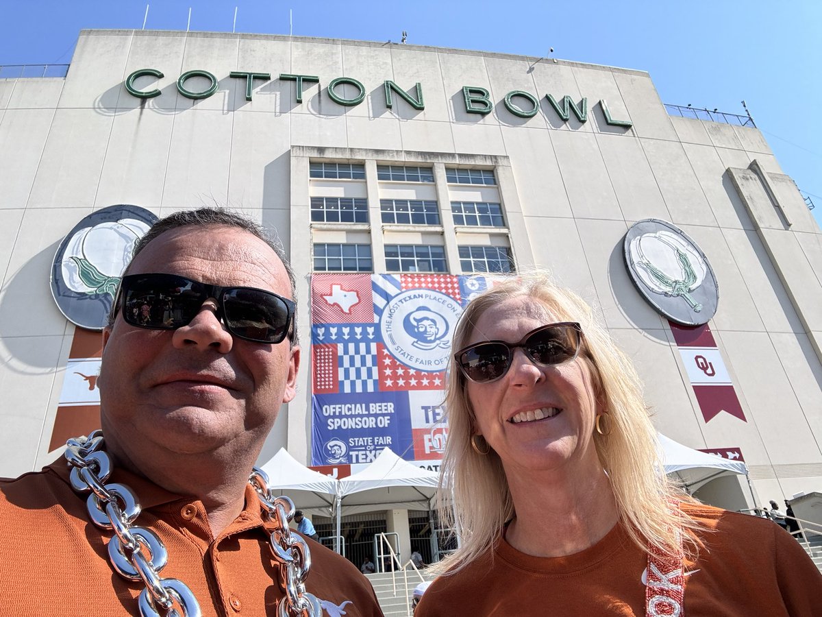 dockery78071's tweet photo. Enjoying riding the wave following the Longhorns!  It may all come crashing down tomorrow in Austin! https://t.co/d5Q2NokZLr