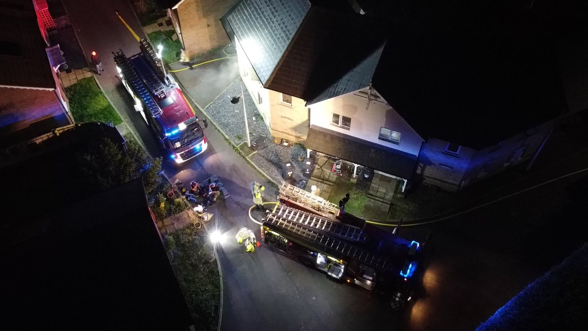 EchoDan11's tweet image. #Hailsham - 4 pump fire ongoing