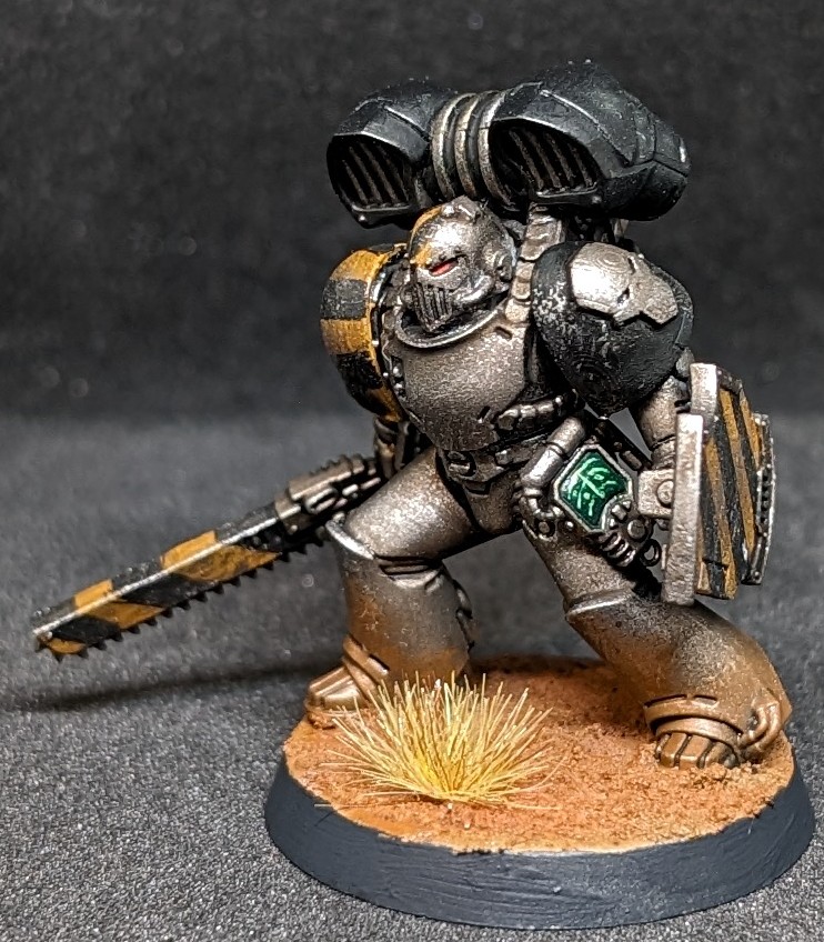 Theironpainter's tweet photo. @TheBrushSmith I'm proud of starting to paint little computer screens on the auspex scanner lol https://t.co/yz6Muv0rvd