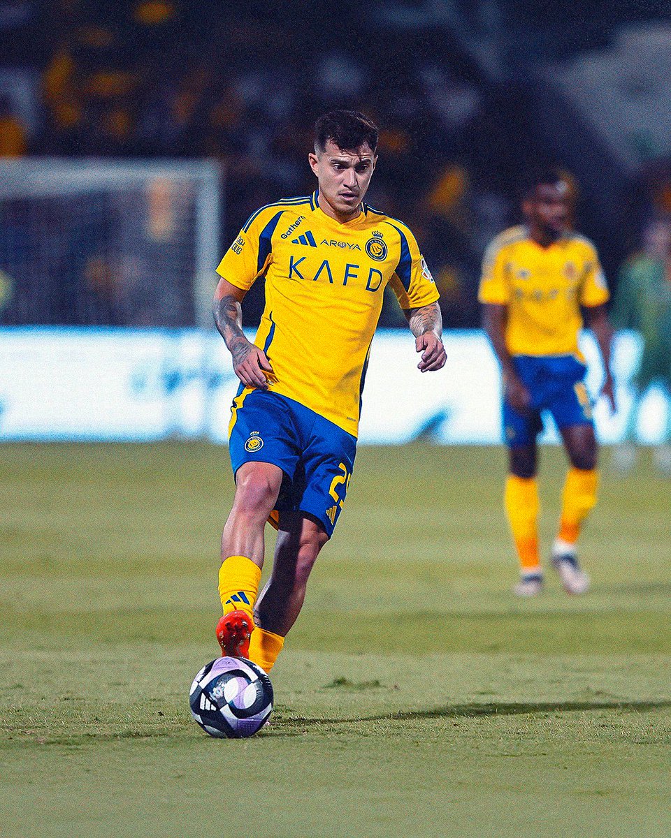 creativecen7er's tweet photo. What an incredible night! ๐คฉ The intense battle between Al Nassr and Al Shabab was decided in the final moments in favor of Otรกvioโs team. It took tremendous ๐๐๐๐๐ and a ๐๐๐๐ ๐๐๐๐๐๐๐๐ ๐๐๐๐๐๐ to secure the win! ๐ชโฝ
@otaviomonteiroo ๐ค #bornCreative https://t.co/WFZcHeuNQQ