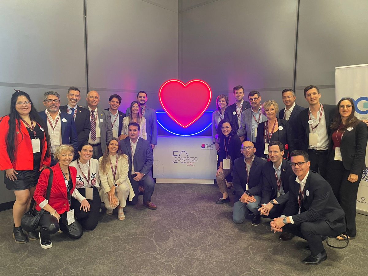 SAC_54's tweet photo. 🔺El reconocimiento de toda la SAC al Comité Científico del congreso, quienes han logrado un programa de excelencia gracias al trabajo en equipo de todos sus miembros 👏👏 https://t.co/KfbvkzrVxx