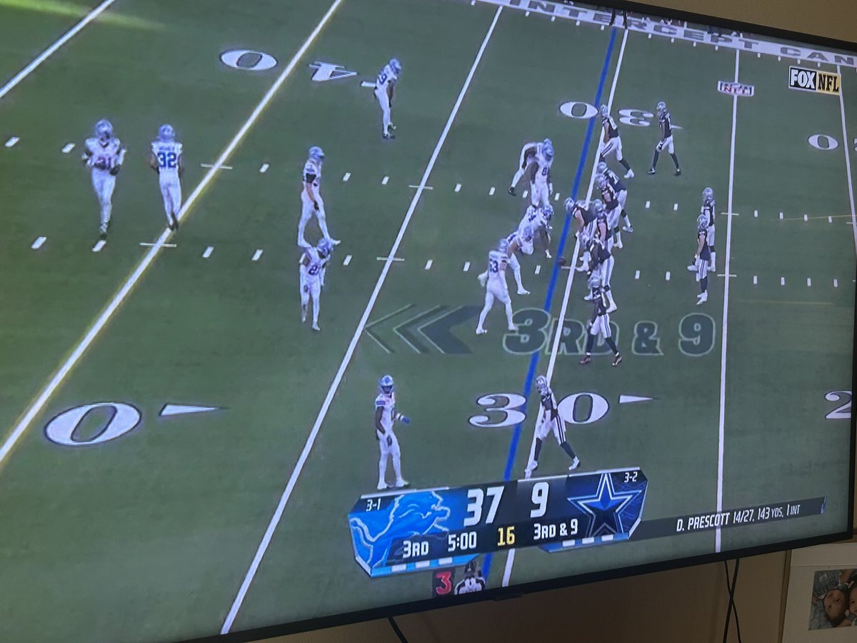 Securemyballs's tweet photo. Tired of paying for those subscription or refuse to pay for the YouTube nfl? Then this device is for you! This device is programmed so you can watch all nfl games including black out games! Also can watch all other sports.. you can also get movies new and old tv shows on all platforms some cable channels adult contents and more.. no monthly charges!! All is needed is reliable Wi-Fi.. one time fee to enjoy everything you want to enjoy.. also a VPN is highly recommended if outside California