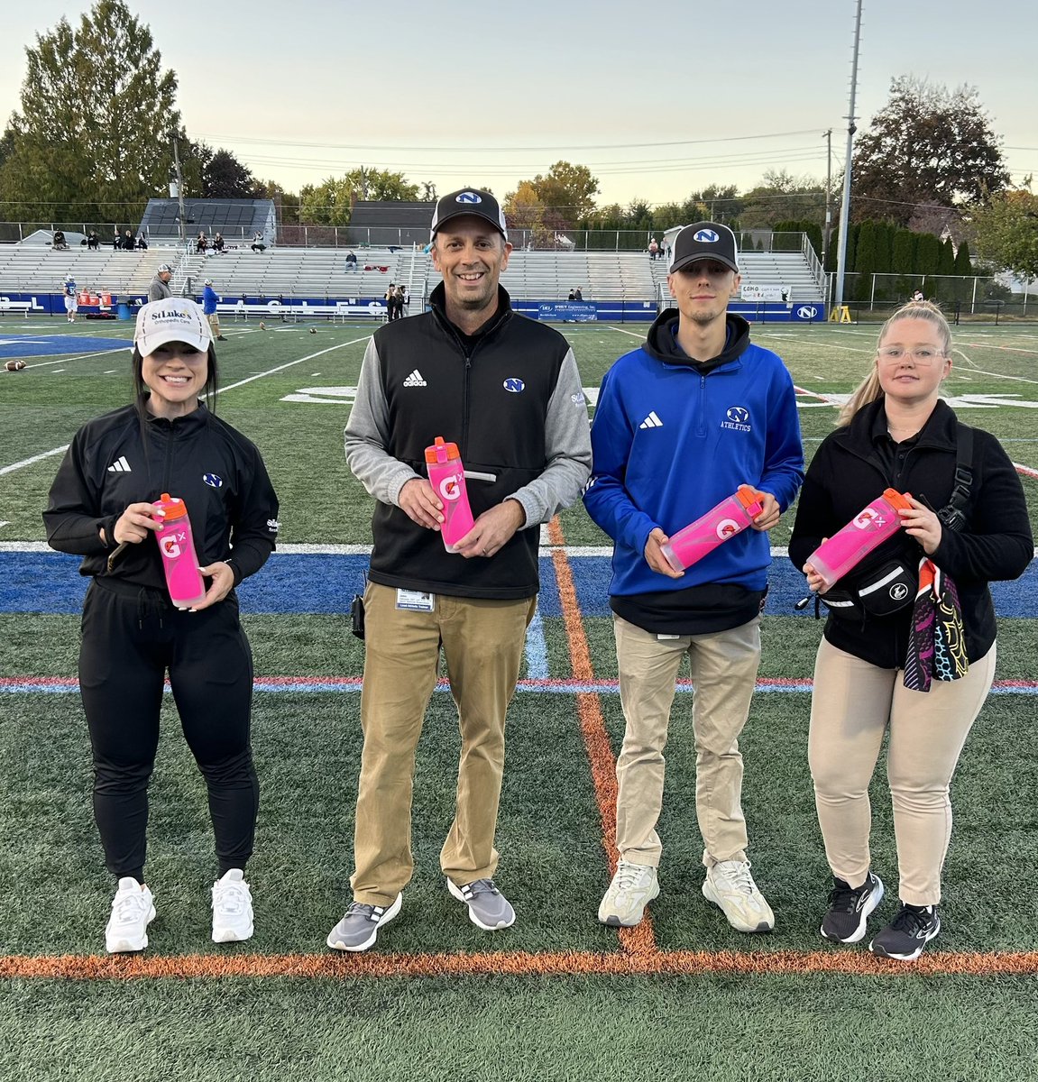 NazarethATC's tweet photo. @NazEaglesNest Doing our part to support the Pink Out! @Gatorade @GPPartner https://t.co/WCUtuXgkVO
