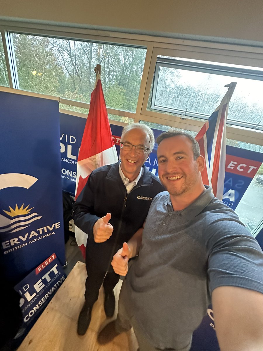 Trevor_Withers's tweet photo. Thank you @JohnRustad4BC @Conservative_BC for coming by @DSplett4BC &amp; @samchandola ridings this afternoon to solidify the north shore blue wave! #bcpoli 🌊🌊🌊🌊🌊🌊 https://t.co/kV77VlOlSM