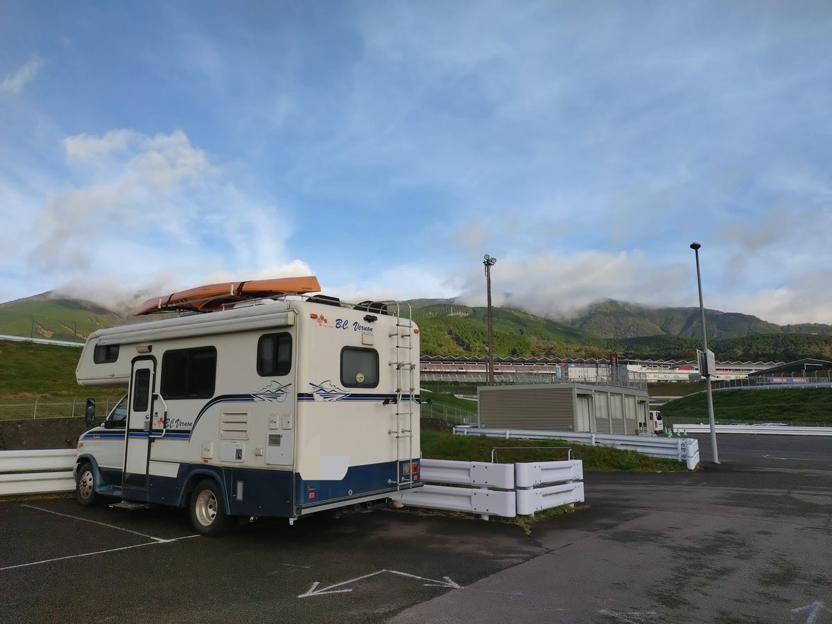 JinRbj's tweet image. 無事にP7の動きやすい位置に駐車

#bcヴァーノン
#bcvernon
#c19le
#motorhome
#fujispeedway
#mazdafunfesta2024