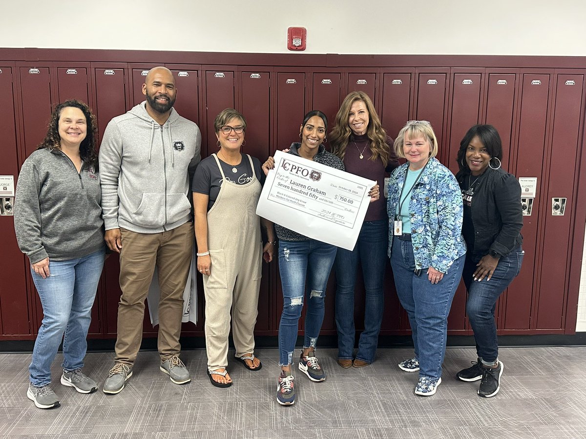 LCHSBears's tweet photo. Today was our annual surprise visit for our recipients of the Teacher Grants provided by our amazing LC PFO! 

A major “THANK YOU!” to our PFO for donating $11,890 in teacher grants this year to benefit our students and staff! 
Below are some of the recipients. 
#LCPFO❤️ https://t.co/vbavnW64cK