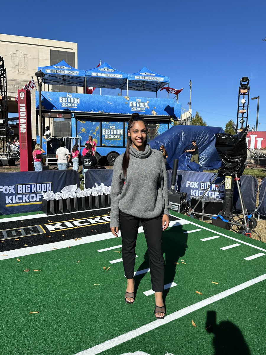Liv Clements (@clements_liv) on Twitter photo I love me some <a href="/BNKonFOX/">Big Noon Kickoff</a>
Indiana vs Nebraska tomorrow at Memorial Stadium
<a href="/IndianaFootball/">Indiana Football</a> <a href="/HuskerFootball/">Nebraska Football</a> I love me some <a href="/BNKonFOX/">Big Noon Kickoff</a>
Indiana vs Nebraska tomorrow at Memorial Stadium
<a href="/IndianaFootball/">Indiana Football</a> <a href="/HuskerFootball/">Nebraska Football</a>