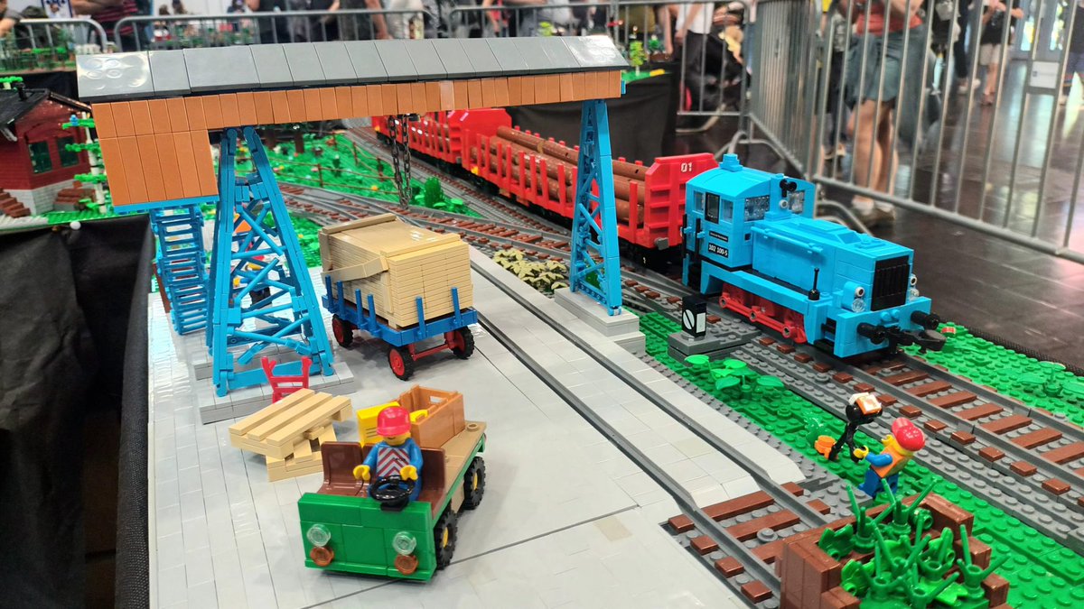 Brick Train Awards tweet media