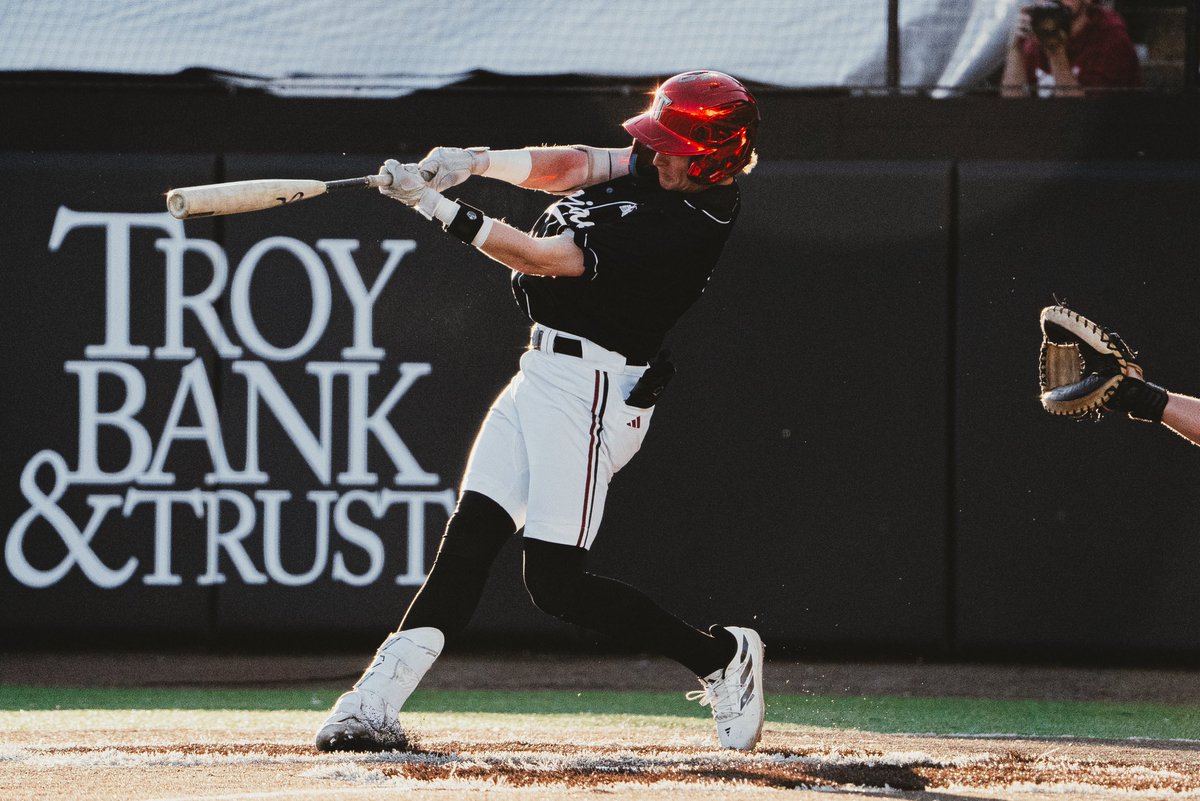 TroyTrojansBSB's tweet photo. Going… going… gone

#WTD | #OneTROY⚔️⚾️ https://t.co/YbI4FNzNcl