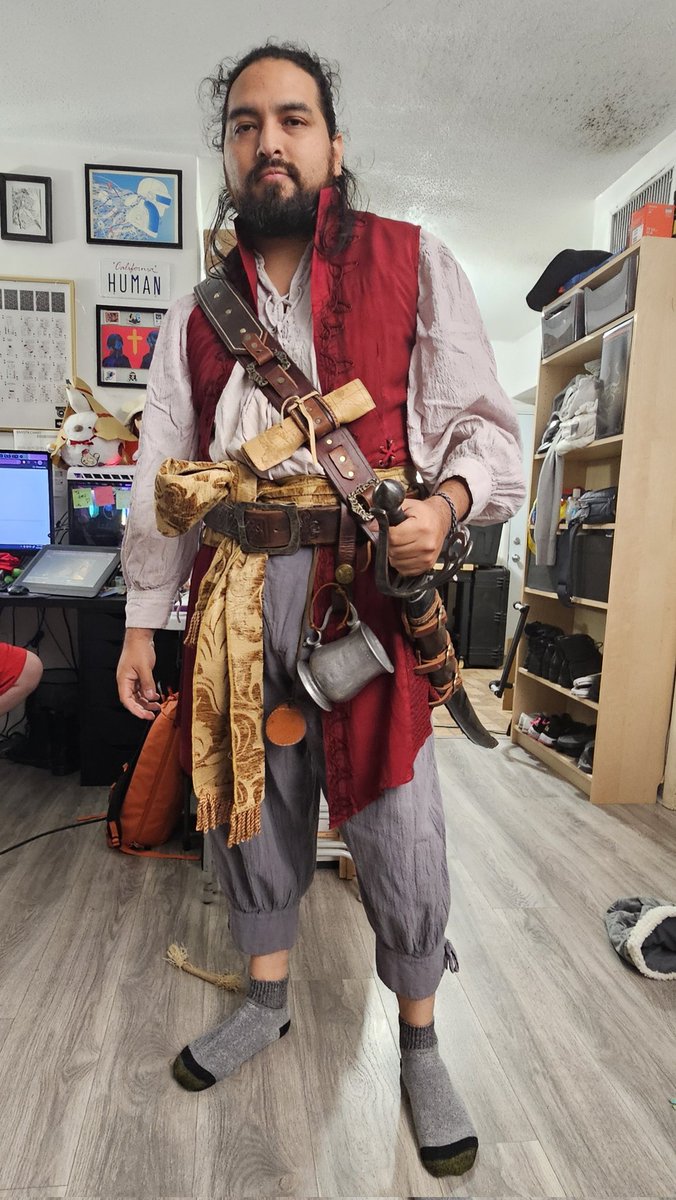 unevenpictures's tweet photo. Rate the fit https://t.co/eJsuYdnrup