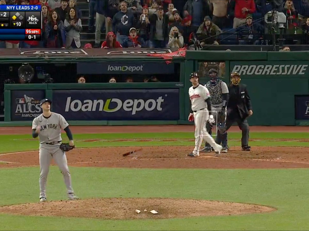 Must Listen: The Spanish Broadcast Call of Jhonkensy Noel's 2 Out Game Tying Home Run Tonight Was All Time buff.ly/3Ugf8LI