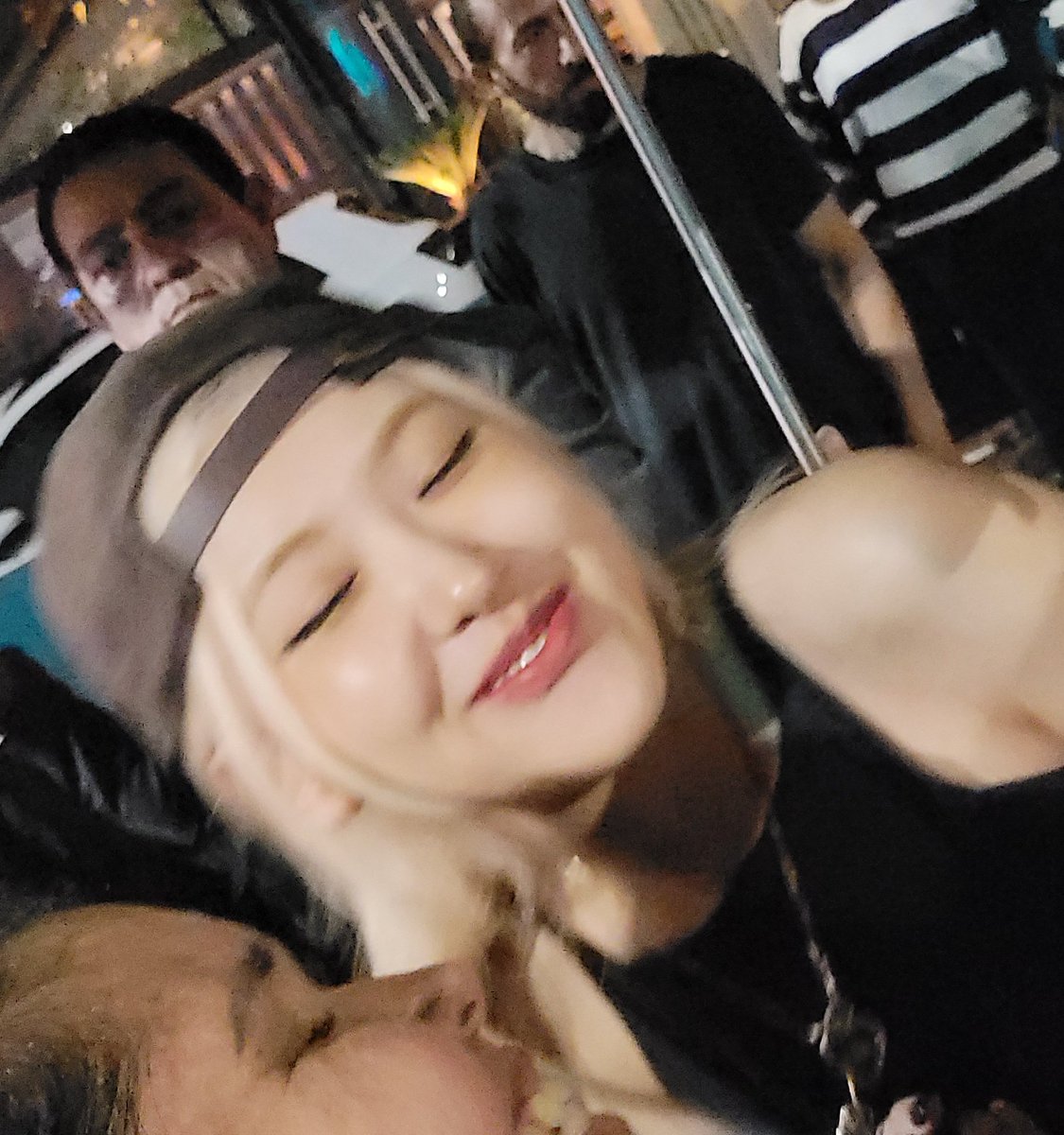 l0v4sickgirls's tweet photo. Gente o biquinho que ela faz quando fala 😭😭😭😭😭😭😭😭😭😭😭😭😭😭😭😭😭😭 https://t.co/rOE1grl044
