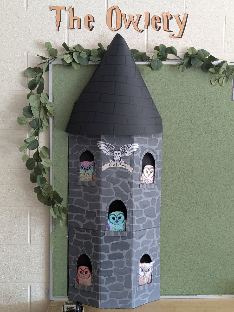 Mrs_Hall7's tweet photo. 🦉📬 Hogwarts has landed! Our owlery is all set up for students to receive  their very own owl-delivered mail as part of our Harry Potter novel study @StGabrielOCSB https://t.co/55JEHmMNRF