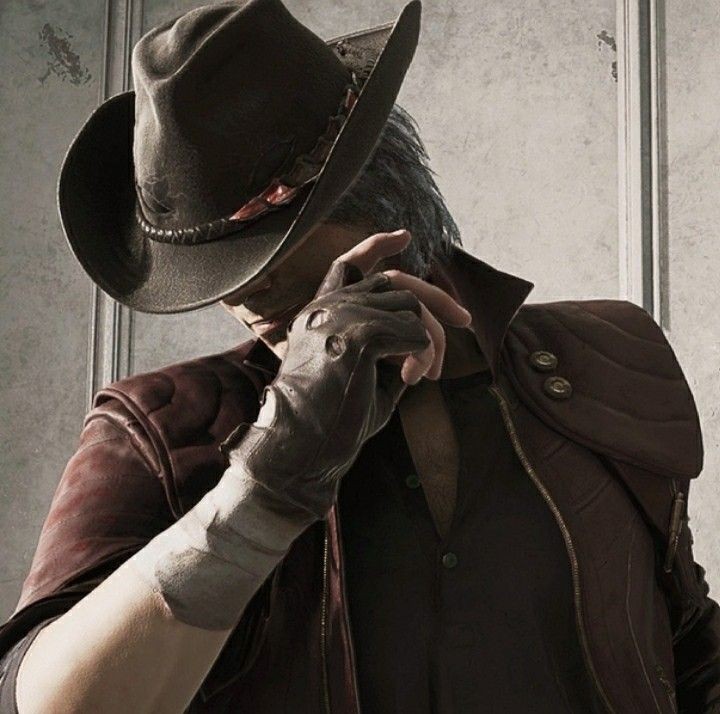 ashton 👻 tweet media