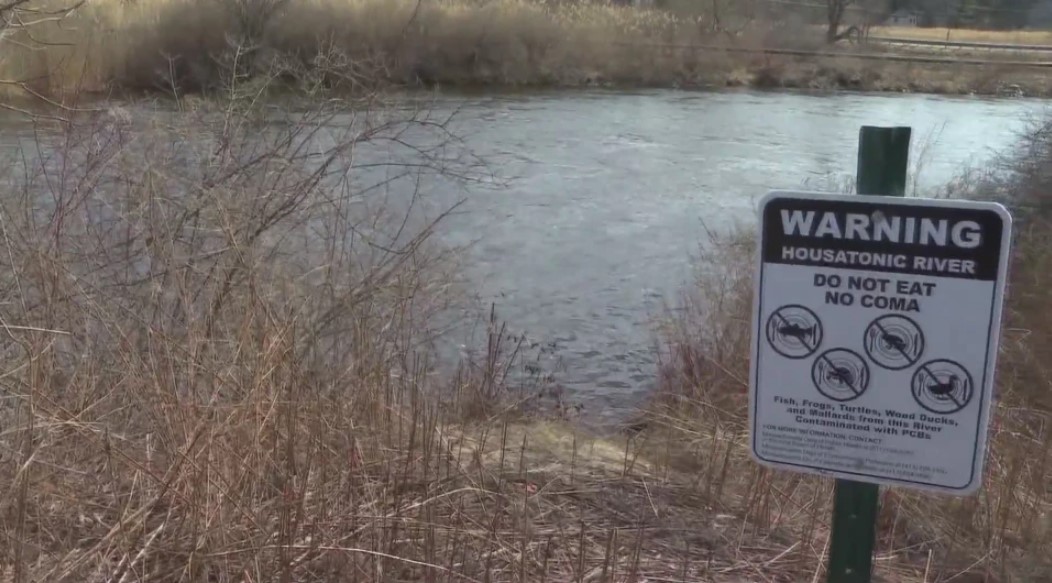 FOX23News's tweet image. #Lee officials progress in #GeneralElectric PCP clean up plan trib.al/IjWERav