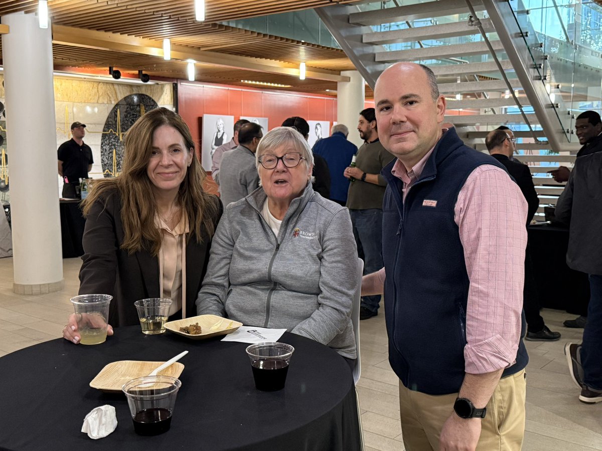 Brown Medicine Pulmonary Vascular Disease (@brownpvd) on Twitter photo And weāre off! Itās so wonderful to see our friends and colleagues who have traveled from all over (even from the other side of Providence) to join us this weekend! Looking forward to a great day of talks tomorrow! <a href="/BrownMedicine/">The Warren Alpert Medical School</a> <a href="/CPVB_COBRE/">CardioPulmonary Vascular Biology COBRE</a> <a href="/BrownUResearch/">Brown Research</a> <a href="/BrownMedPhys/">Brown Medicine</a> And weāre off! Itās so wonderful to see our friends and colleagues who have traveled from all over (even from the other side of Providence) to join us this weekend! Looking forward to a great day of talks tomorrow! <a href="/BrownMedicine/">The Warren Alpert Medical School</a> <a href="/CPVB_COBRE/">CardioPulmonary Vascular Biology COBRE</a> <a href="/BrownUResearch/">Brown Research</a> <a href="/BrownMedPhys/">Brown Medicine</a>