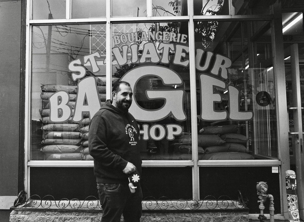 nicki bartlett (@nickibfotog) on Twitter photo <a href="/christaylor_nyc/">Chris Taylor</a> <a href="/StViateurBagel/">StViateurBagel</a> Miss them! We were there a year ago. I’d love them to ship us some of their amazing bagels. 🥯 ♥️ 🇨🇦 <a href="/christaylor_nyc/">Chris Taylor</a> <a href="/StViateurBagel/">StViateurBagel</a> Miss them! We were there a year ago. I’d love them to ship us some of their amazing bagels. 🥯 ♥️ 🇨🇦