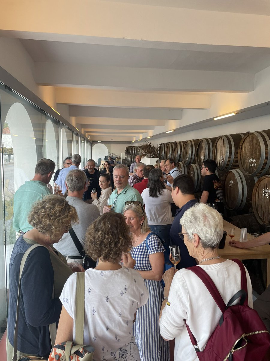 Charles Hastings Wine Club tweet media