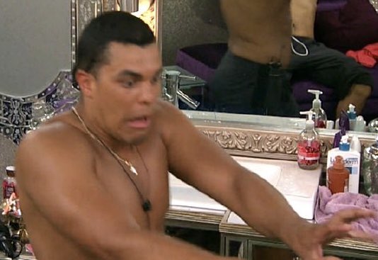 BB_Reax's tweet photo. scared/panicked reaction pics 😱 #bb26 #bb25 #bb19 #bb16 https://t.co/s5wUKWpxRj