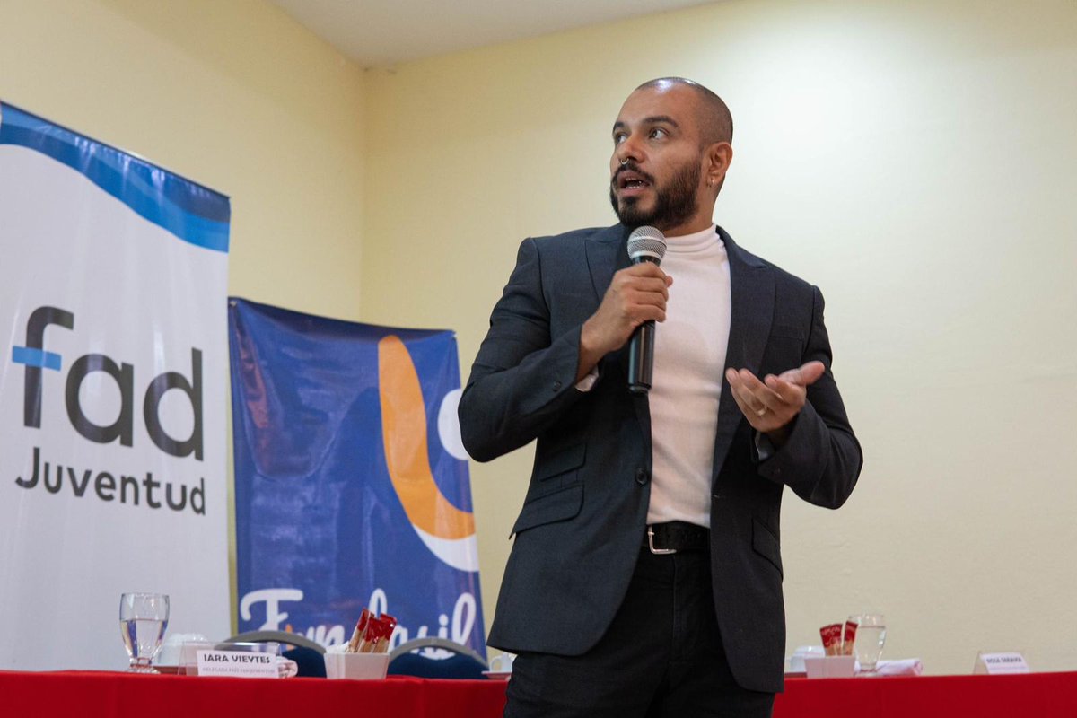 PGElSalvador's tweet photo. 👉 El inicio de este programa representa una oportunidad extraordinaria para @PGElSalvador en el fortalecimiento de las capacidades de las #Juventudes ✊ https://t.co/z08a66cR02