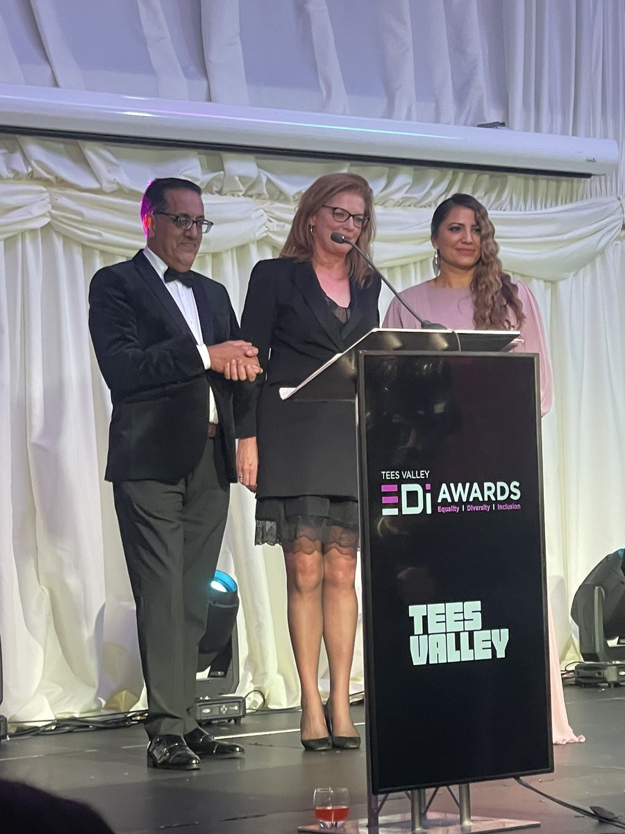 prestonmissc's tweet photo. Fabulous evening hosted by @nazirafzal #EDIAwards #TeesValley #KirkleathamHall 

Congratulations to all organisers, nominees and winners - all making a difference 👏 @IdreesRashid @Iamyasminkhan 

#celebration #diversity #equality #inclusion #community https://t.co/zRGpptaC6N