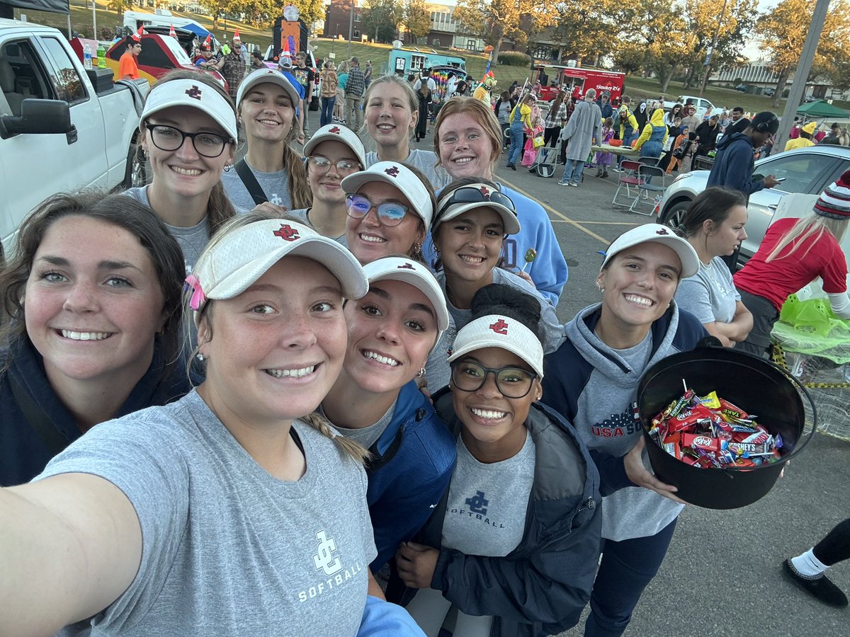 Helping out with trunk or treat tonight! #community