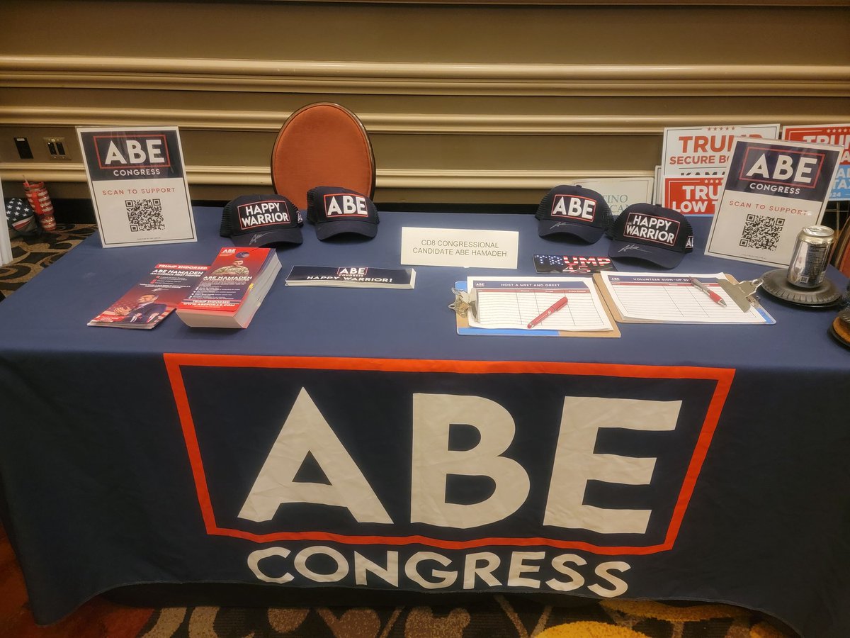 NancyCottle1's tweet photo. Always good to see the #HappyWarrior @AbrahamHamadeh. His support of @AzFRW has never wavered! Now go win #CD8 https://t.co/O3ab4asPxV
