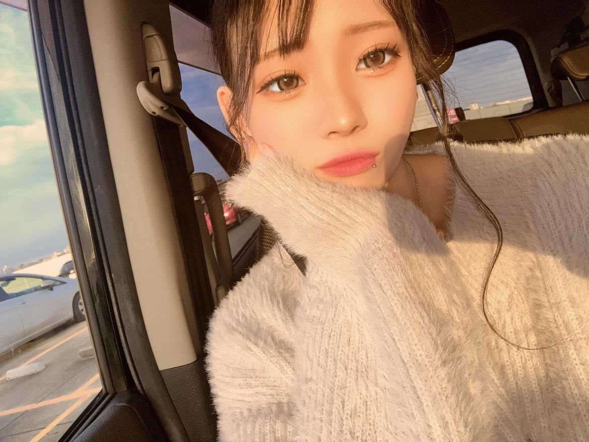 amu_dayo3's tweet photo. 大阪で会える人おらん？ https://t.co/SP53sZ8DNv