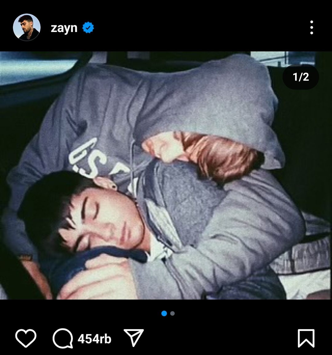 Patah Hati TERBESAR kalian di tahun ini apa?🥲

Mimin: Liat mereka ga bakal pernah comeback🥹