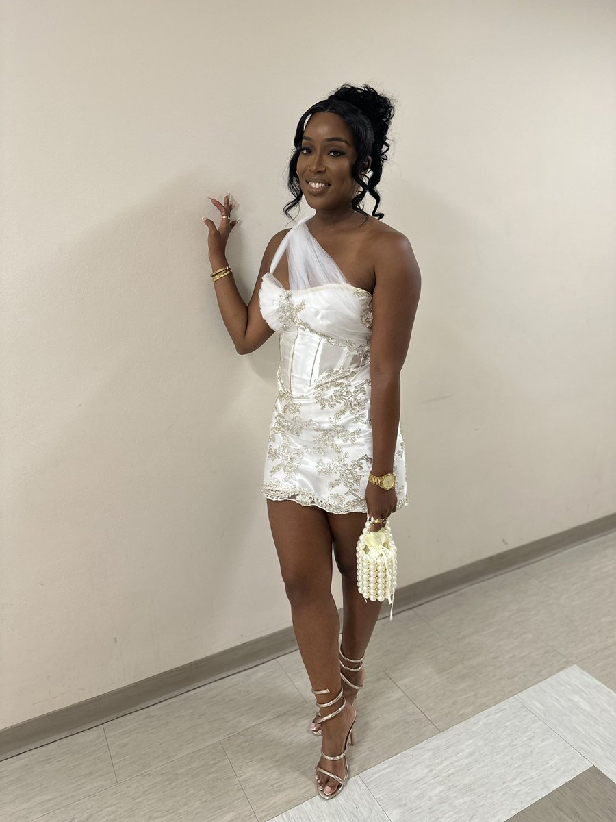 DAPPER ANN 🇳🇬 tweet media