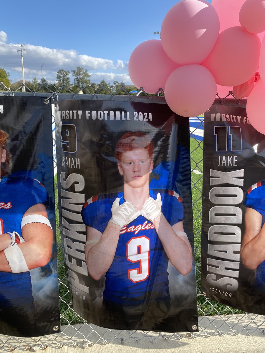 nicolegriff_'s tweet photo. It’s a battle of the unbeaten between Brazos Christian and Central Texas Christian. 

Eagles senior Isaiah Perkins is playing after losing his mother to breast cancer this week 🩷

@AthleticsBrazos #txhsfb https://t.co/1lIcOOvHxm