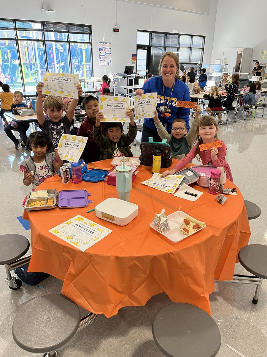 So proud of our orange Eagle buck winners for staying safe all week by keeping their hands to self! #BetterTogether <a href="/HappyatHSYL/">Hawthorn School for Young Learners</a>