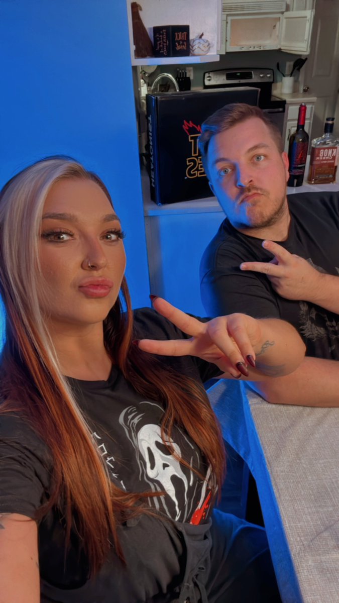 MsSavage tweet media