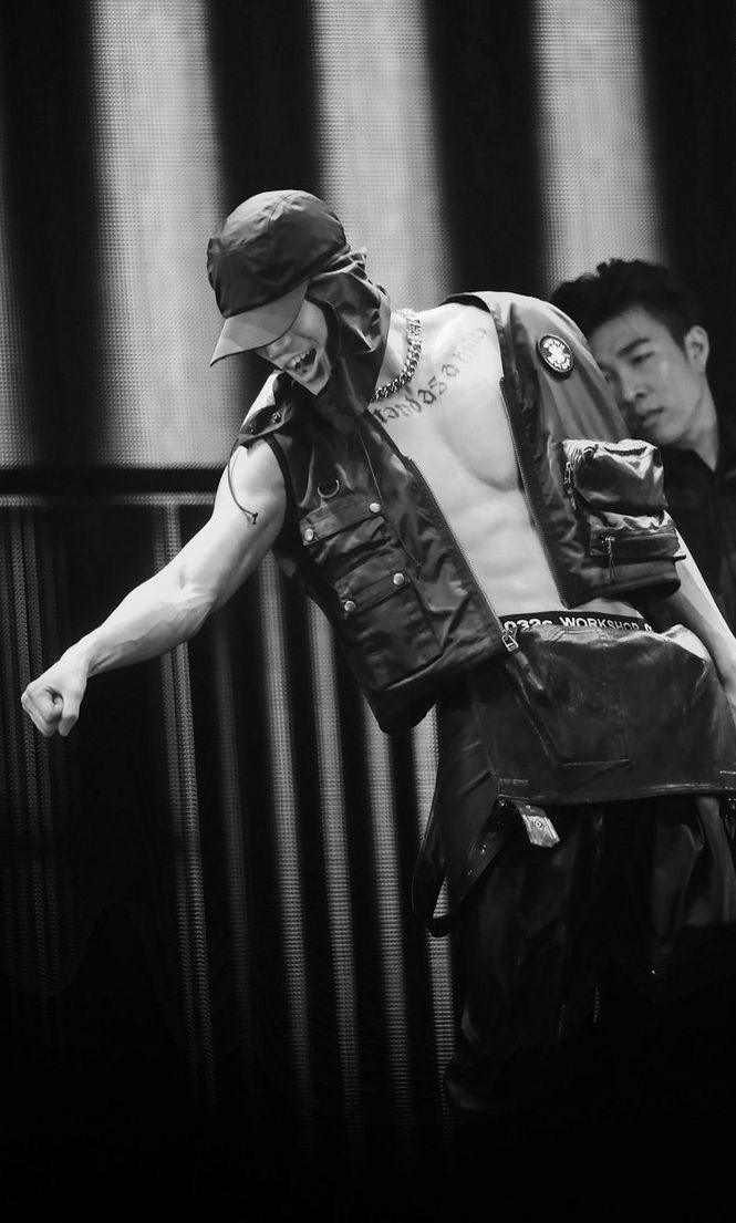 Jongin, I miss you day 474🥰
Wherever you go
Whatever you do
I will be right here waiting for you 🤍

#컴온앤해시태그카이 #AlwaysHereForJongin
#카이버블 #Jongin #Kai