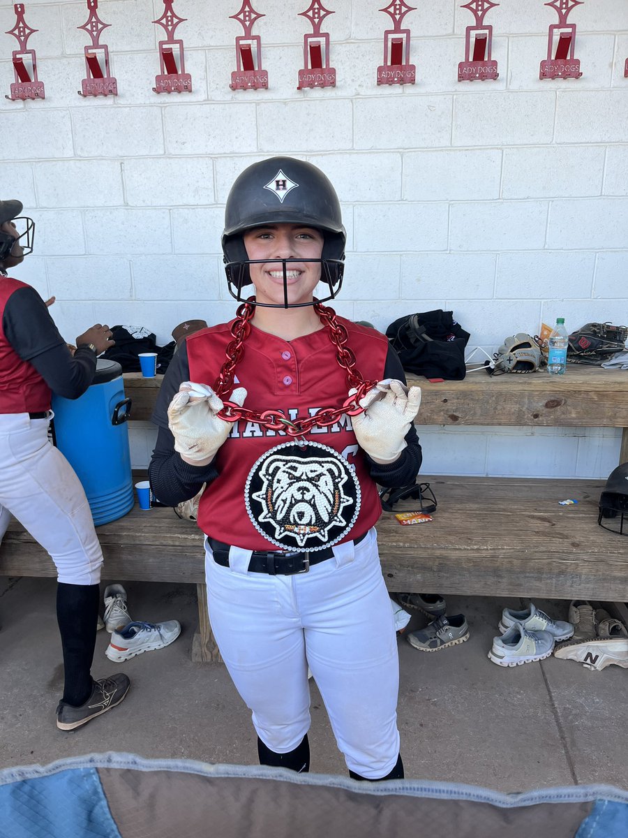 Harlem High Softball tweet media