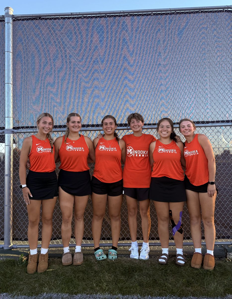 tshields09's tweet image. A great day for Minooka Varsity Girls Tennis at the LWW sectional! All positions won a match and Ashlyn and Jocelyn qualified for the state tournament next week! @MCHS_AO