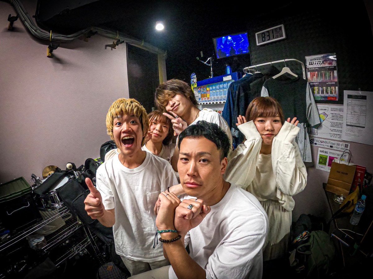 2024.10.18 神戸PADOMA

"We Are Green"Tour 3本目！

ありがとうございました🔥

2daysの2日目、きょうは伊勢BARRETです🌱