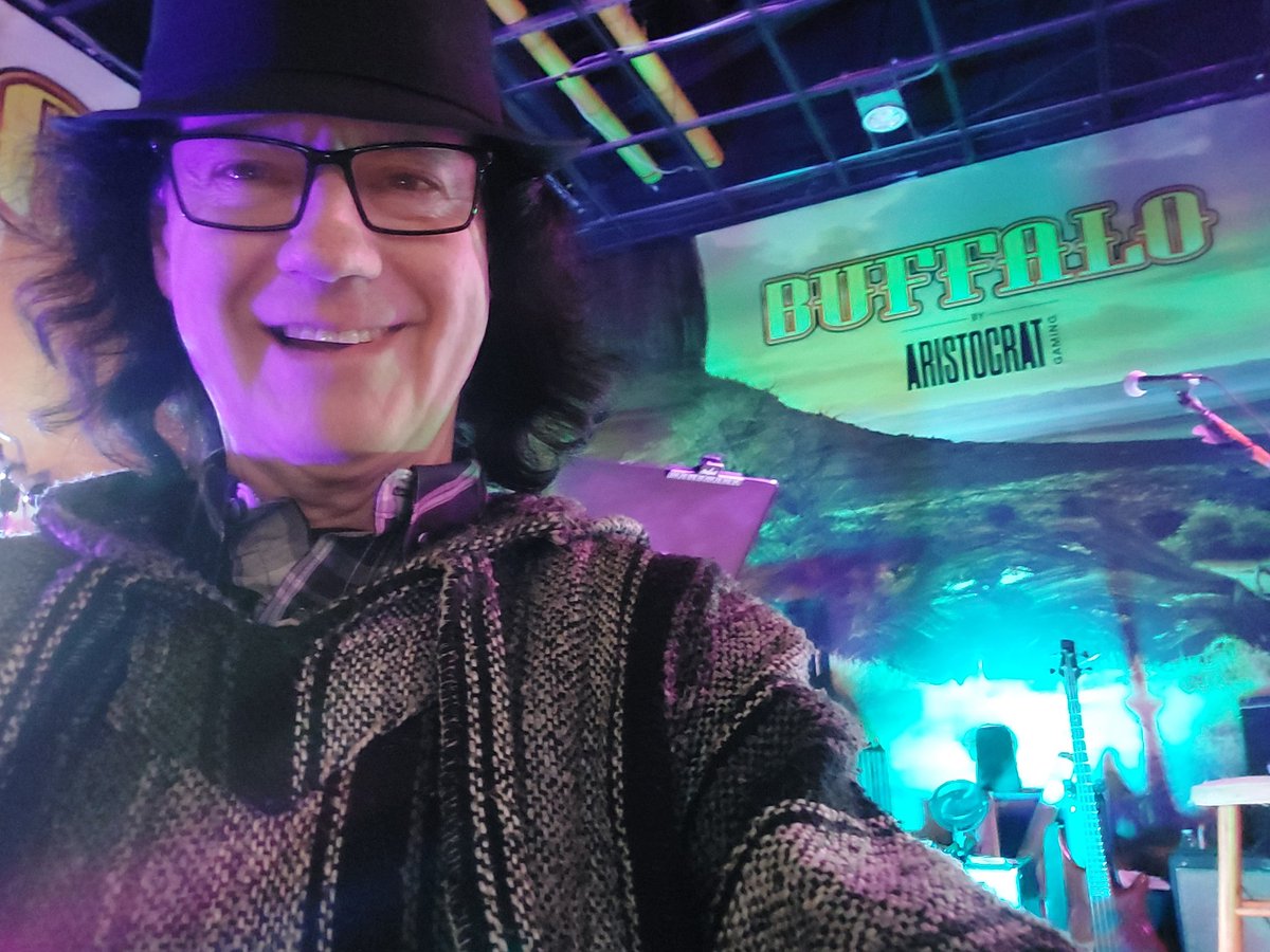 DubbExperience's tweet photo. Ready to rock https://t.co/skMbYjoEjk