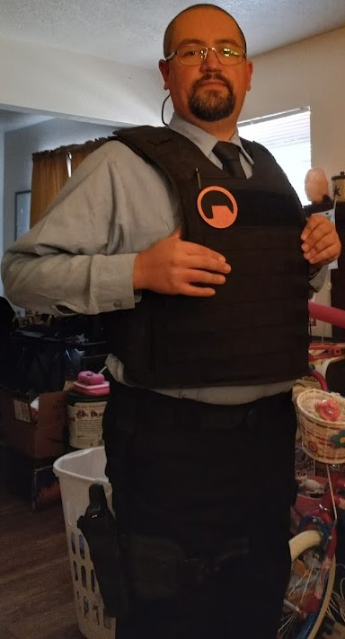 BryanEakins's tweet photo. @LambdaGenPosts "You need an escort ma'am?" I did one of the security guards for Cons and this coming Halloween. Just need to make the helmet now. https://t.co/MQCvFcrlXm