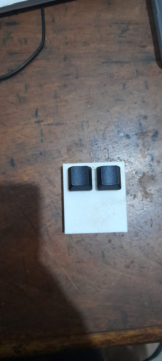 voctok_'s tweet photo. me compre un keypad https://t.co/1Q3OLkjMtJ