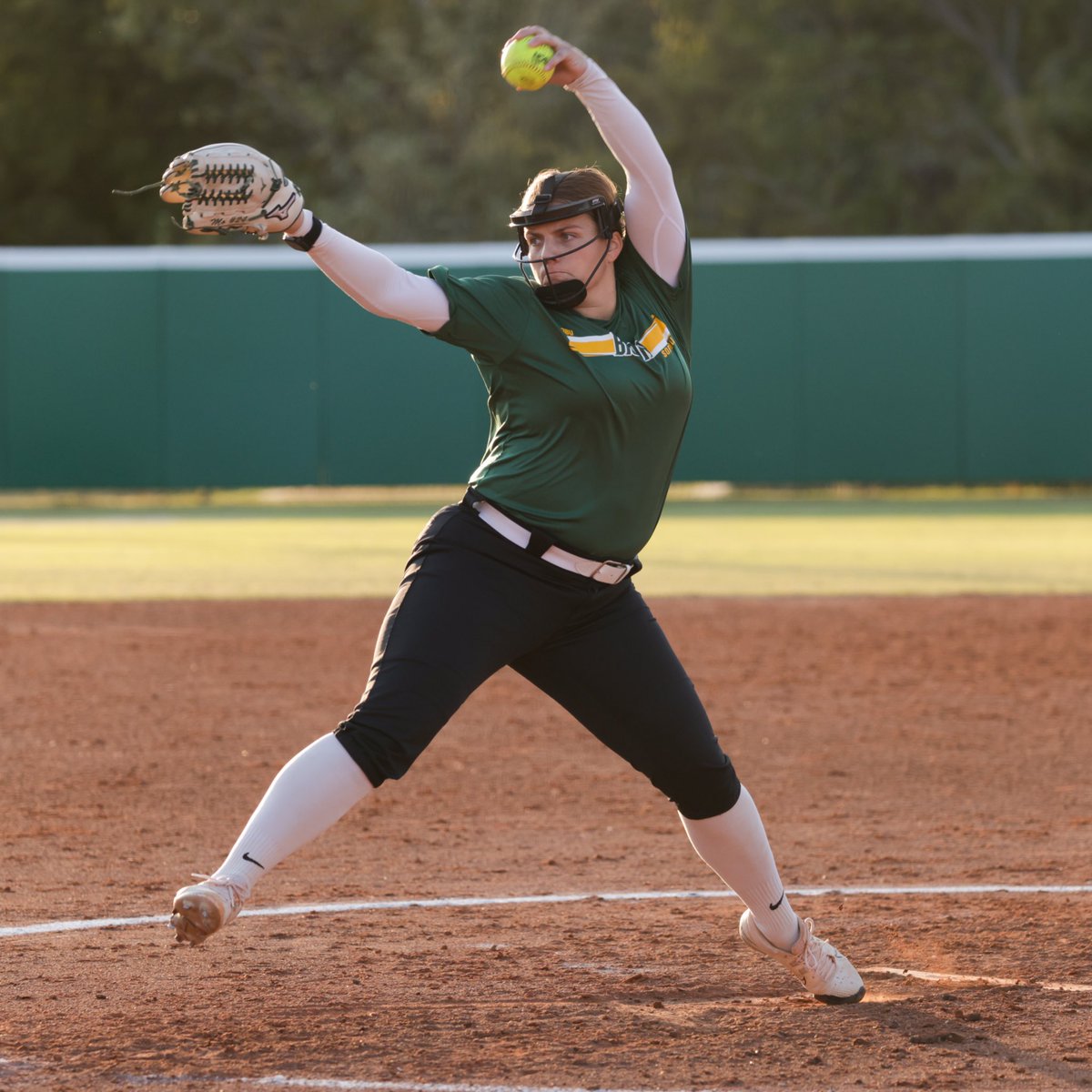 OBU_Softball's tweet photo. It appears we are in mid-season form already 😎 #FallBall https://t.co/jUhzULc6E1