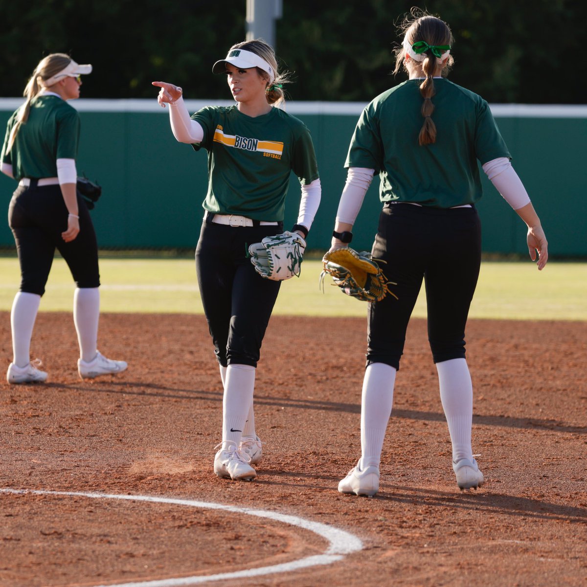 OBU_Softball's tweet photo. It appears we are in mid-season form already 😎 #FallBall https://t.co/jUhzULc6E1